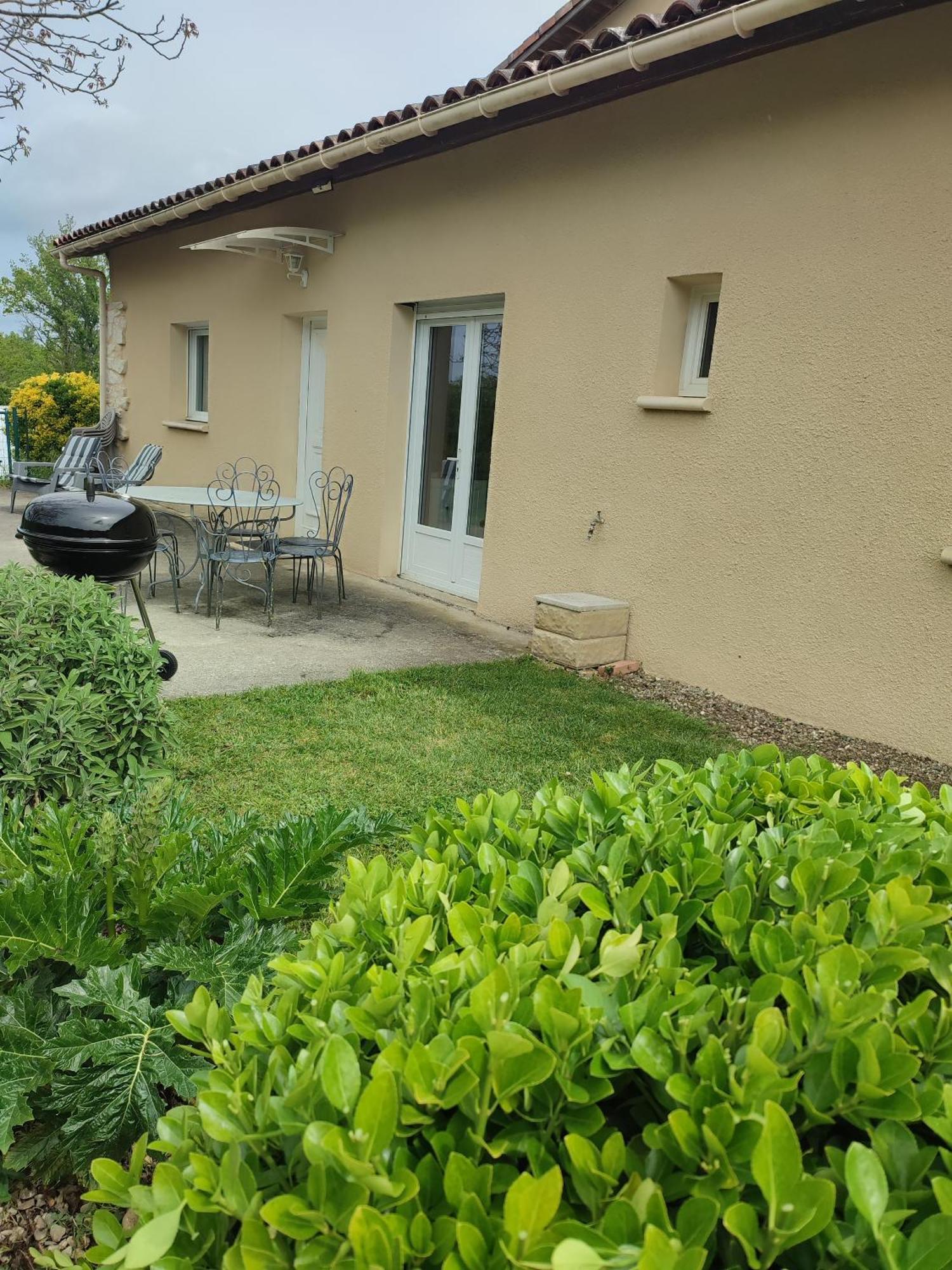 Gite Les Brugues - Lisle Sur Tarn Esterno foto
